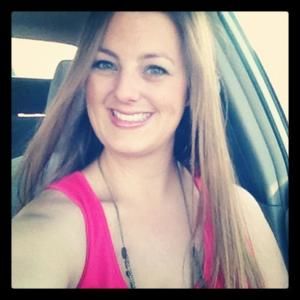 Meet your Posher, Courtney